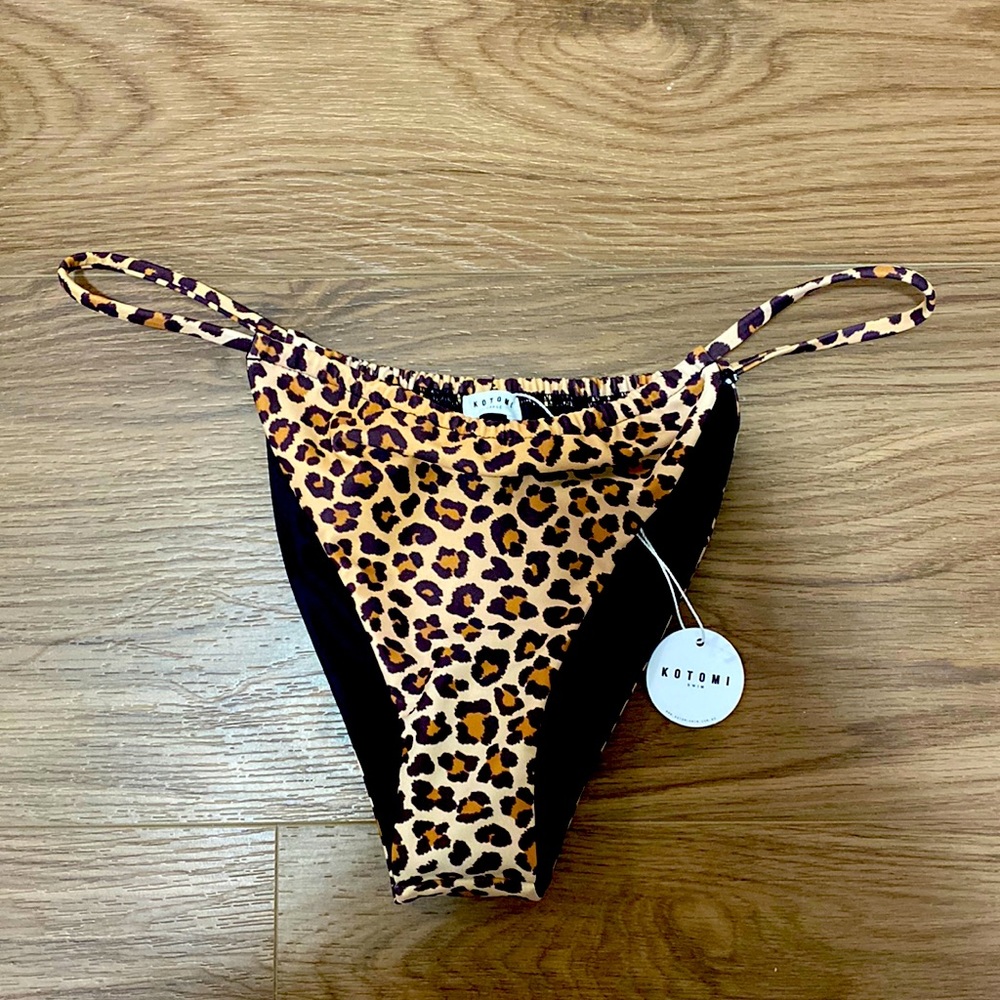 Cutest bottoms! Brand new, never worn.